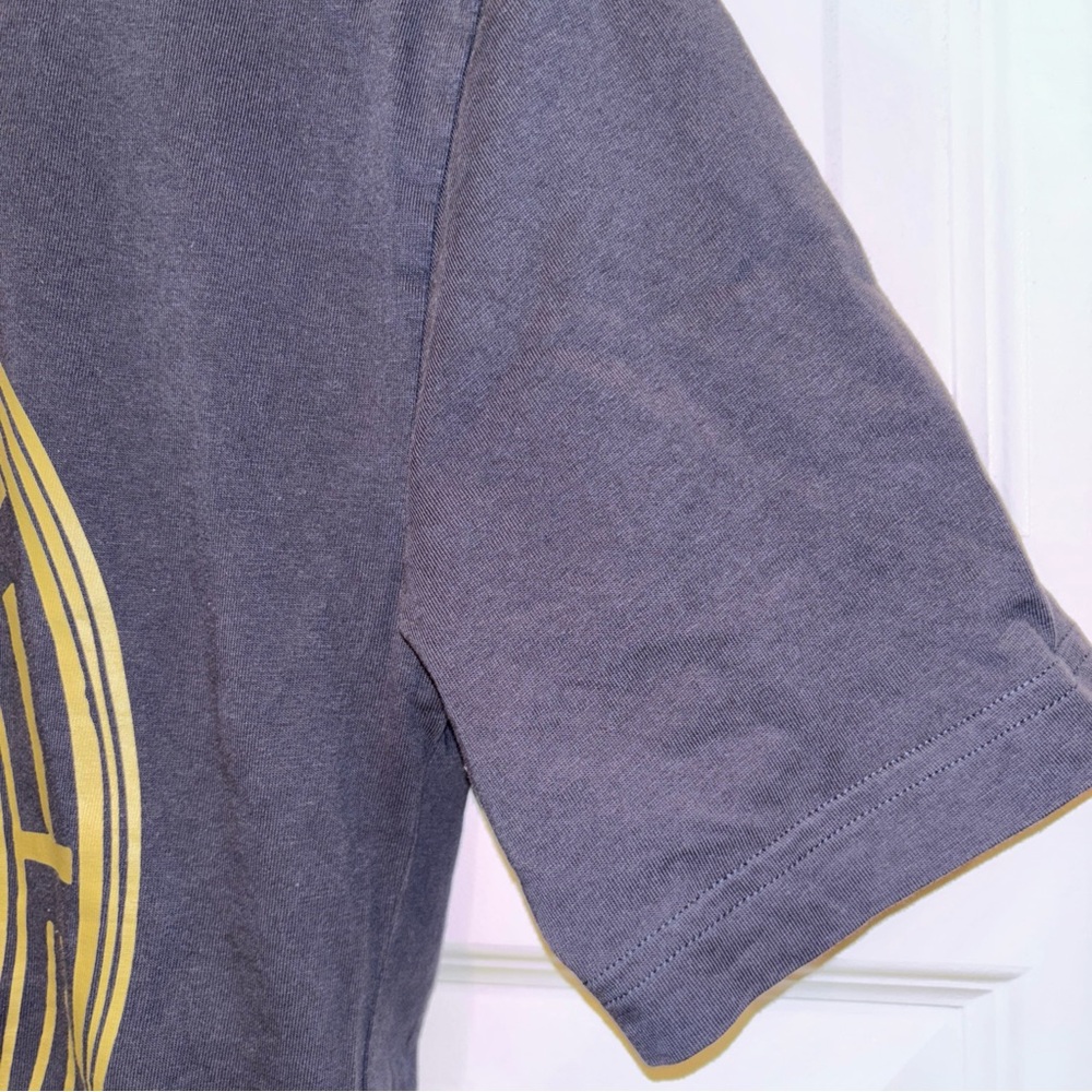 PALACE Medium Luck T-SHIRT Size Small Dark Gray With Gold Horse Shoe - Picture 4 of 10
